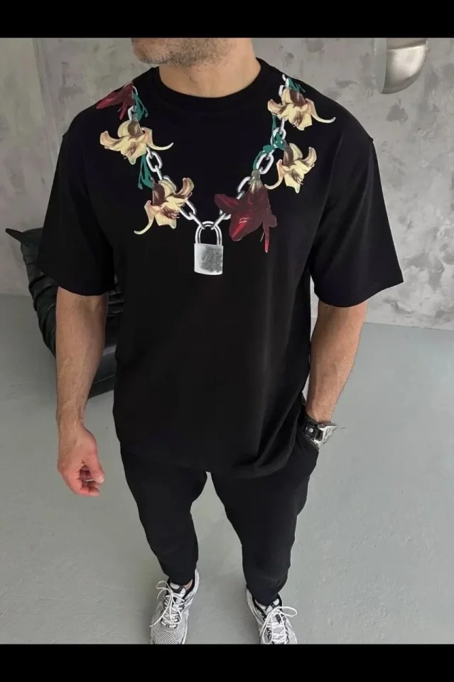 Zincir & Kilit Baskılı Oversize T-Shirt