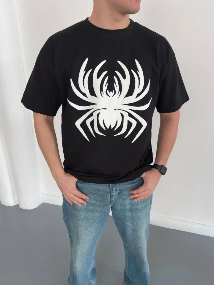 Siyah Örümcek Baskılı Oversize T-shirt